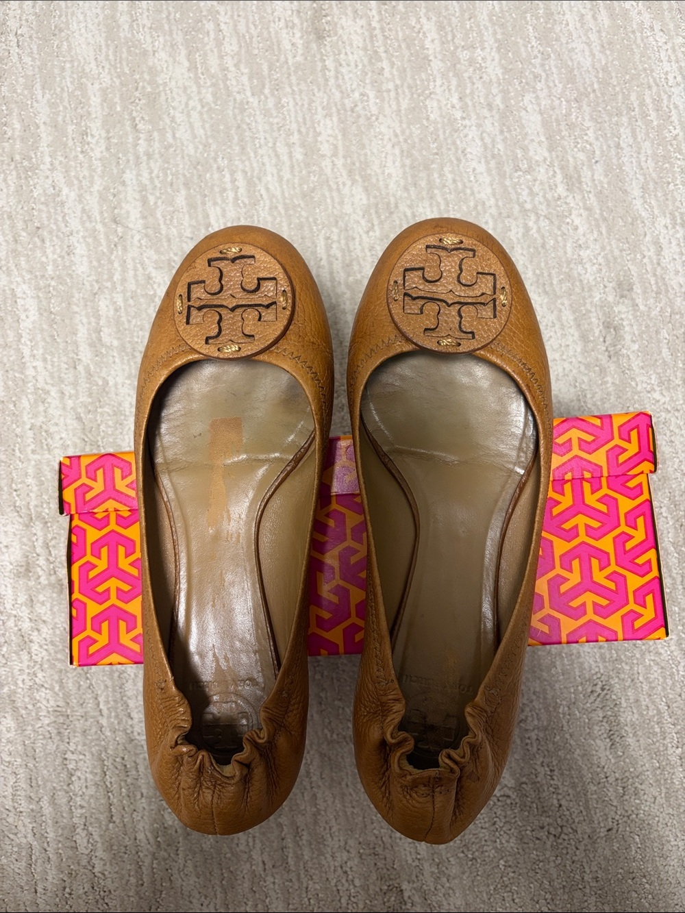 Tory Burch Tan Reva With Leather Logo Ballet Flats